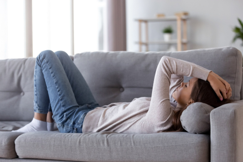 What are the signs of a slow metabolism